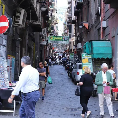 Pisadog Guest house Naples